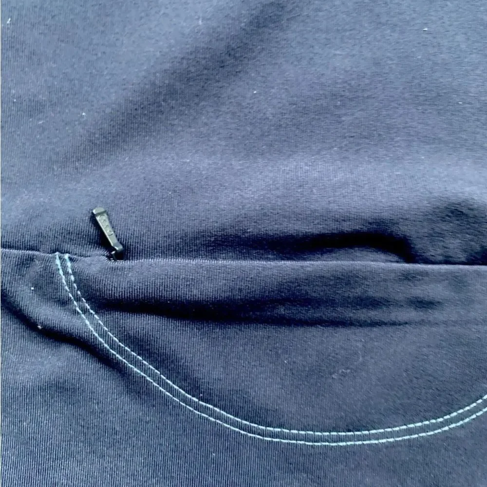 ALO Yoga CoolFit 1/2 Zip Long Sleeve Top Women's Medium Thumb Holes